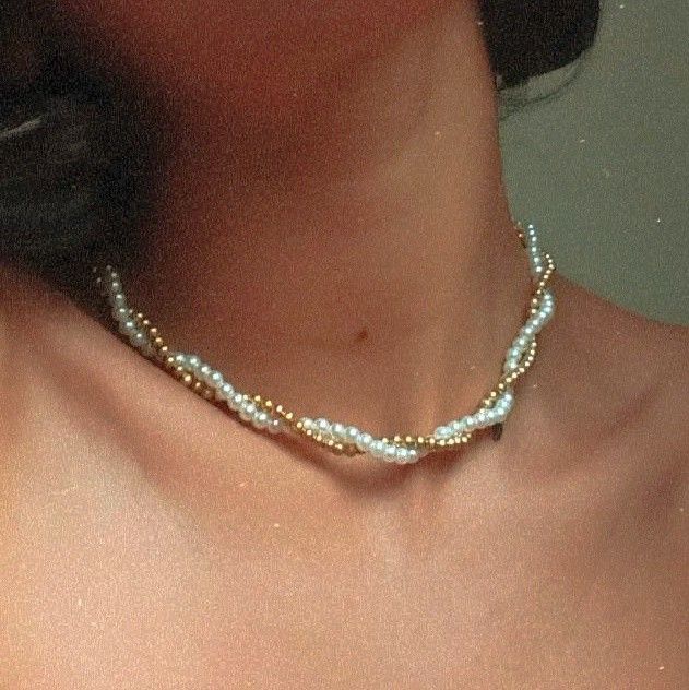 Zarte Perlenketten