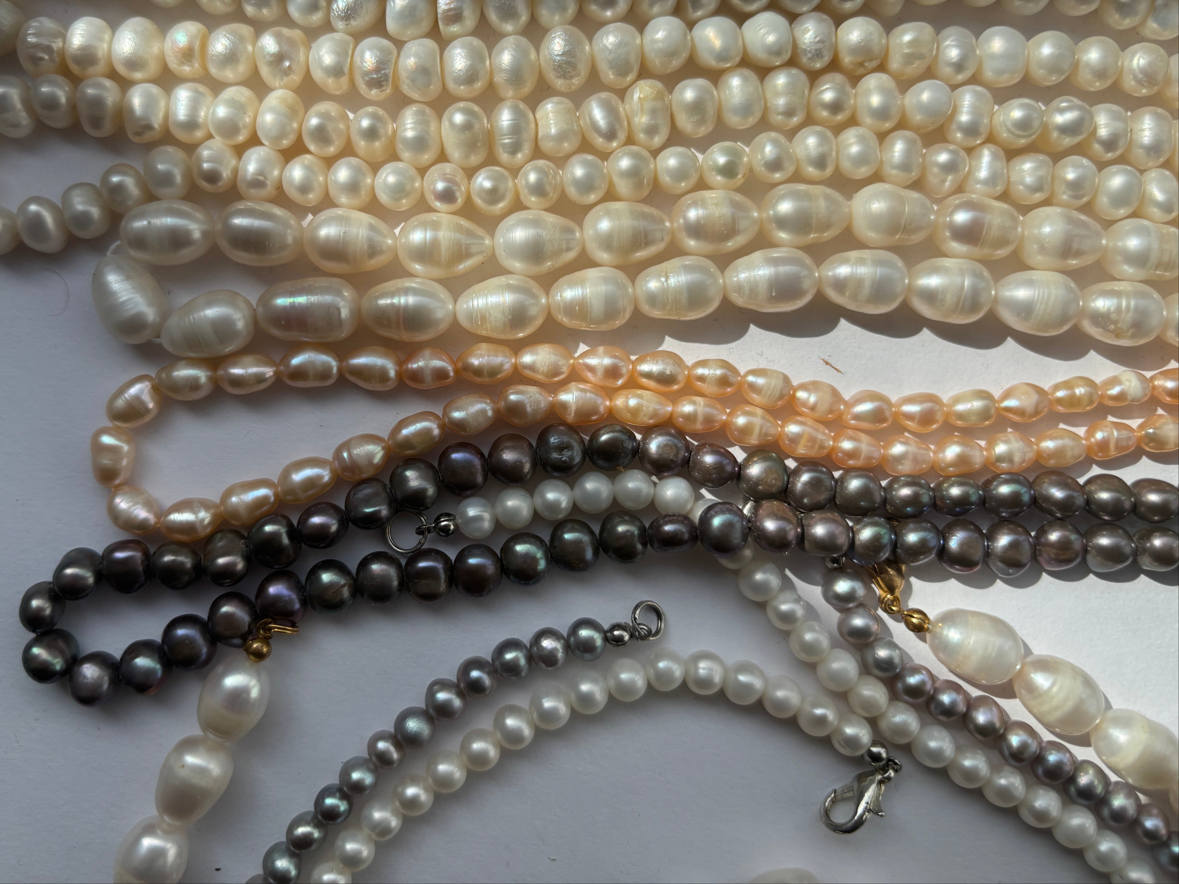 Diverse Perlenketten von Lunas Perlen 3