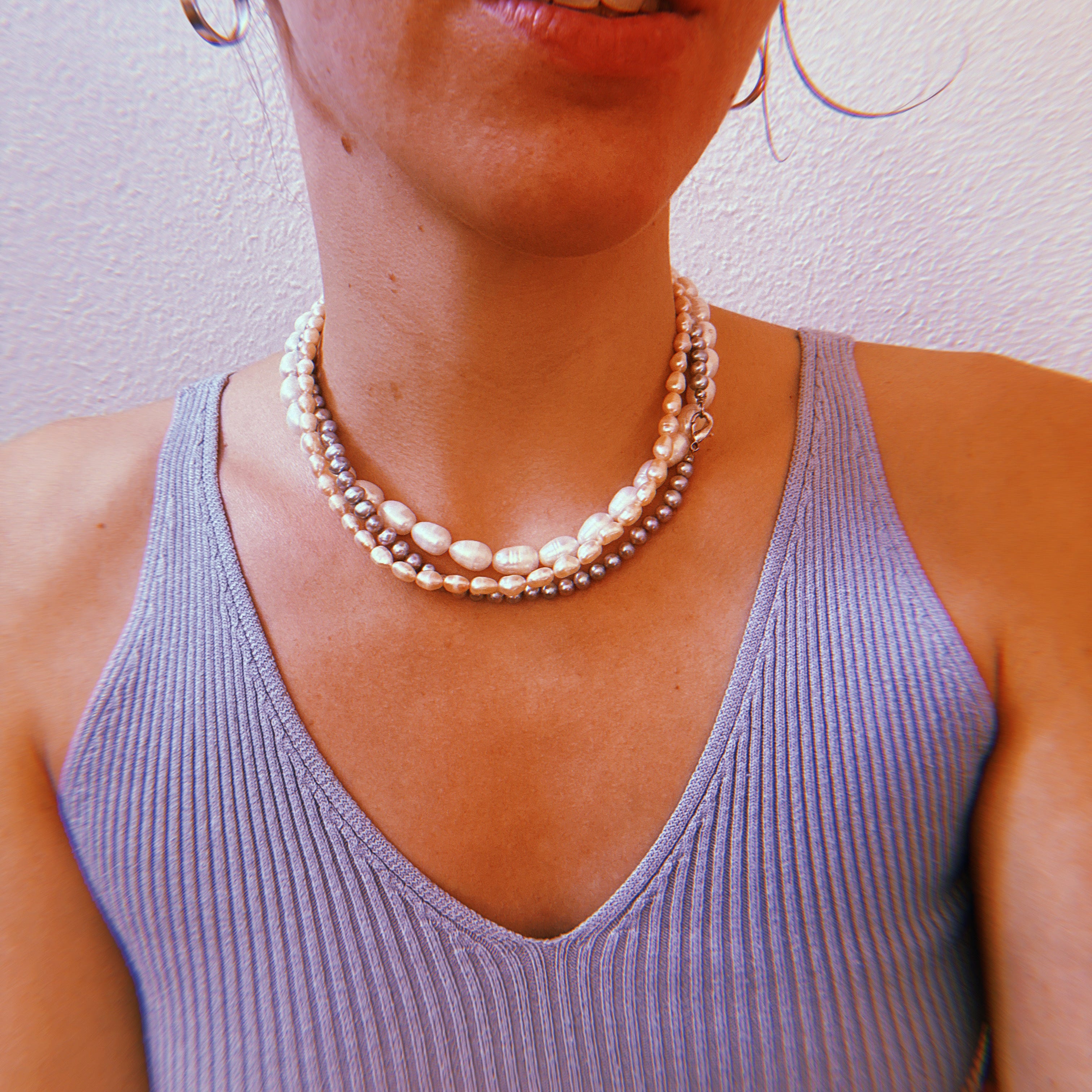 Foto von drei Perlenketten von Lunas Perlen