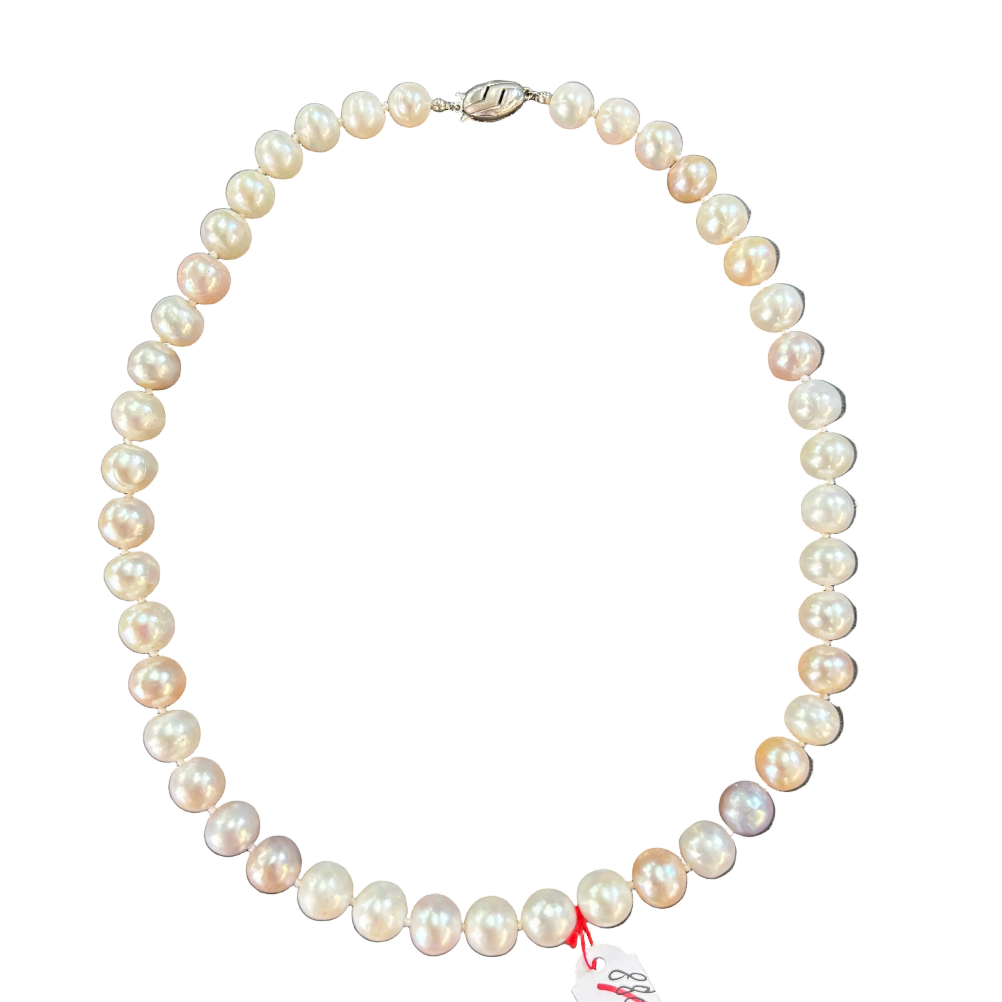 Perfekte runde und weiße Perlenkette von Lunas Perlen